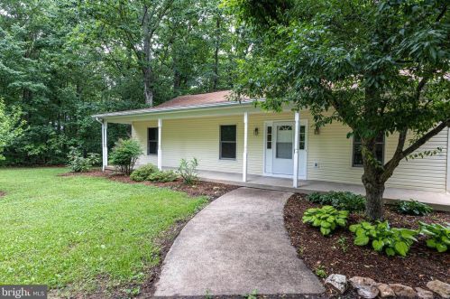 10465 Marquis Rd, Unionville, VA 22567-2401