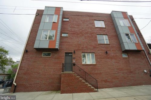 900 51st St, Philadelphia, PA 19131-5103