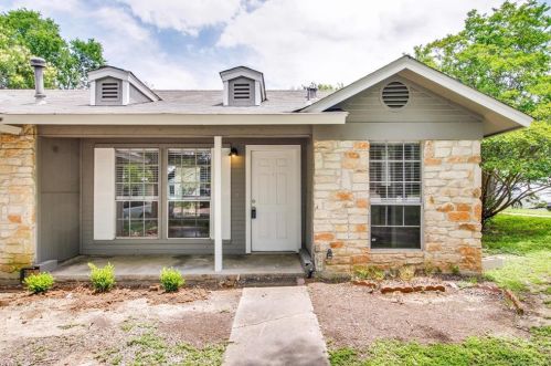3206 Darnell Dr, Austin, TX 78745-7465
