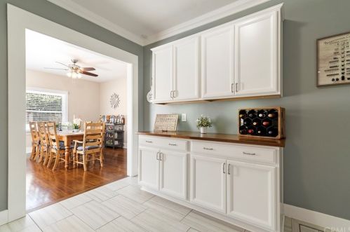 3364 Cedar St, Riverside CA  92501-2625 exterior