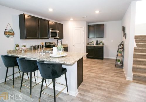 278 Pernell Dr, Hampton, GA 30228-3479