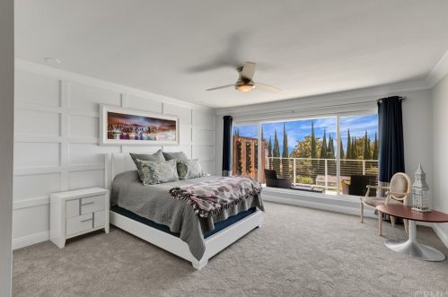 450 25 St, Upland CA 91784-8338 exterior