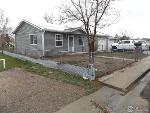 701 3rd St, Akron, CO 80720-1713