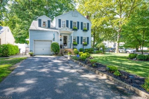 472 Orchard St, Rahway, NJ 07065-2421