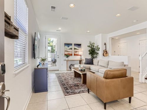 6390 Xanadu St, Englewood CO 80111-2465 exterior