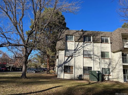 5875 Iliff Ave, Denver CO  80222-5743 exterior