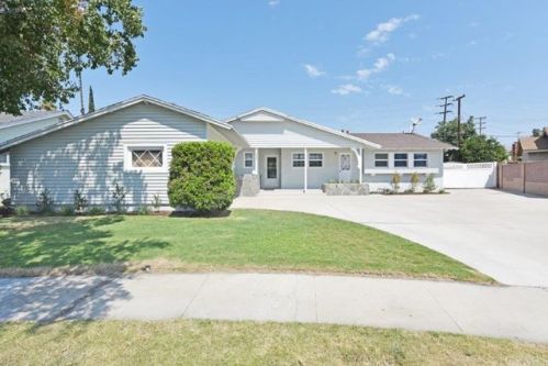2435 North Redwood Dr, Anaheim, CA 92806-3008