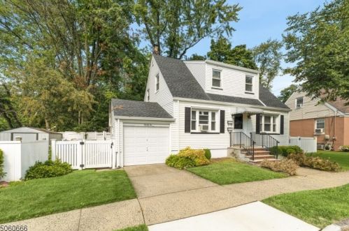 22 Clark Ave, Bloomfield, NJ 07003-3713
