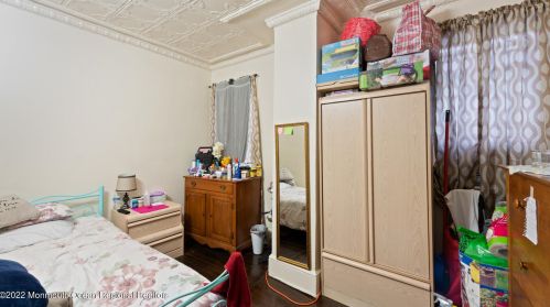 1512 Summerfield Ave, Tinton Falls NJ 07712-6918 exterior