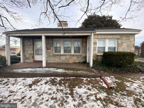 1431 Seven Valleys Rd, York, PA 17408-8871