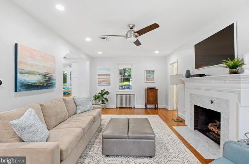 1314 Dl Dr, Silver Spring MD 20910-1601 exterior