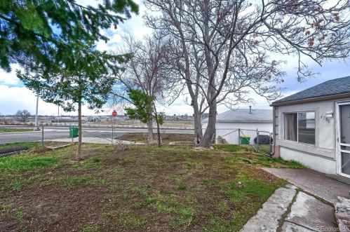 6780 Grove St, Denver, CO 80221-2669