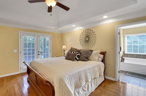 201 Bowen Cir, Atlanta GA  30315-2603 exterior