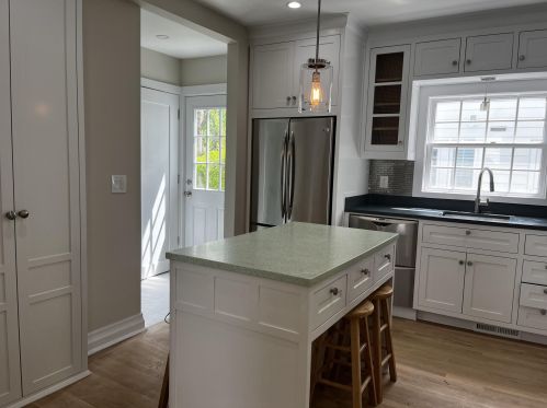 53 Mead Ave, Greenwich CT  06830-6812 exterior