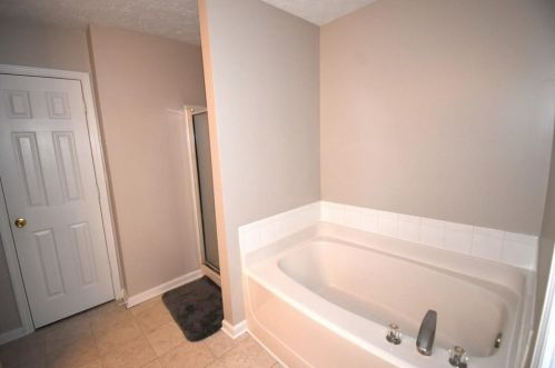 1621 Jackson Way, Atlanta GA  30318-0655 exterior