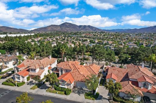 2519 La Costa Ave, Chula Vista CA  91915-1408 exterior
