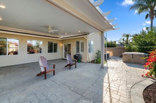 17617 Cedarwood Dr, Riverside CA  92503-7038 exterior