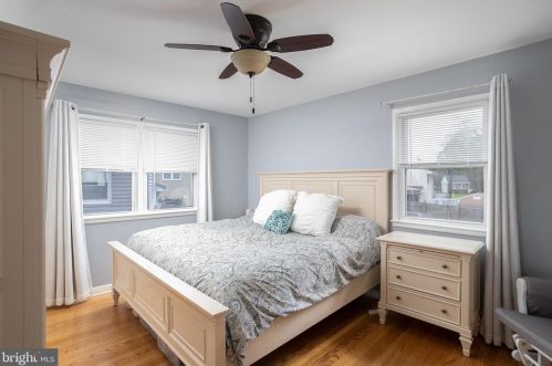 14 Winding Way, Trenton NJ 08620-2628 exterior