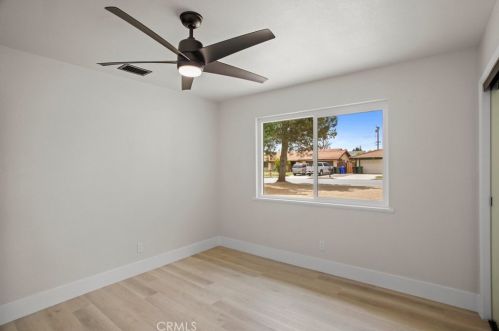 6070 Scheelite St, Riverside CA  92509-5014 exterior