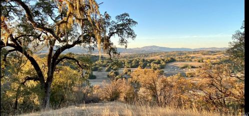 2001 Vichy Springs Rd, Ukiah CA 95482-4135 exterior
