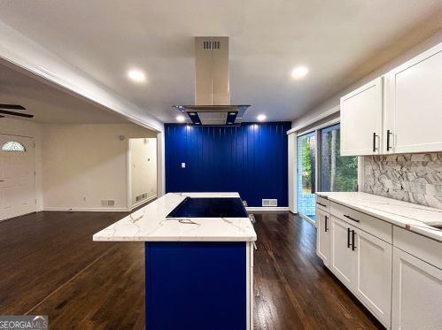 180 Lydia Dr, Atlanta GA  30315-8416 exterior