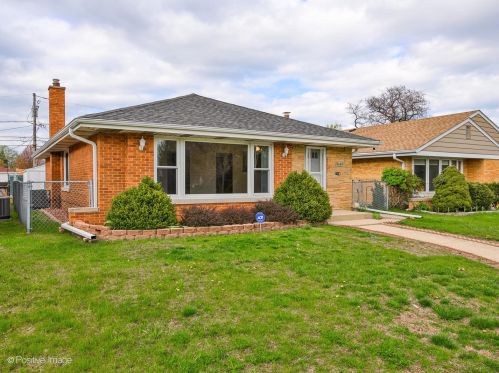 5448 Brummel St, Skokie IL  60077-2734 exterior