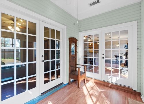 206 Deep Dl Ln, Conroe TX  77304-7208 exterior