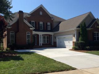 917 Ravendale Pl, Cary, NC 27513-4297
