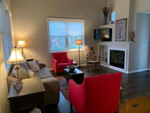 255 Manley Ct, Holly Springs, GA 30188-7124