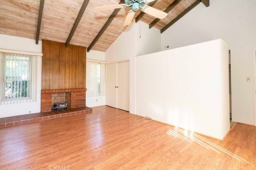 8 Spicewood Way, Irvine CA  92612-2721 exterior