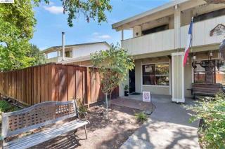 594 Morgan Cmn, Livermore, CA 94551-5970