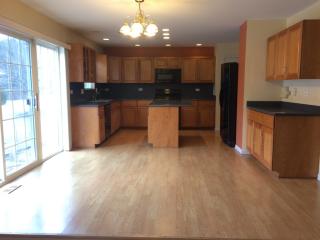 3515 Fairmont Ave, Naperville IL  60564-4683 exterior
