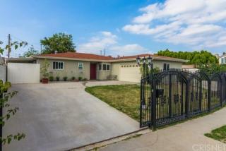 19339 Cantara St, Los Angeles, CA 91335-1030