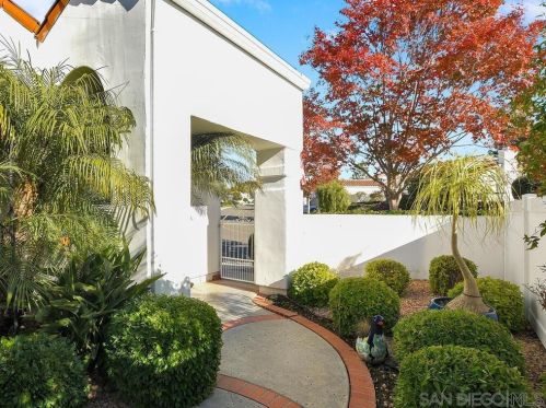 4951 Delos Way, Oceanside, CA 92056-7409