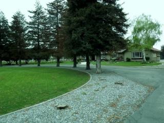 6086 Linne Rd, Tracy, CA 95304-9159