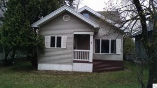 8 5th St, Duluth, MN 55805-1711