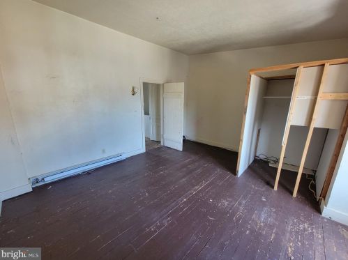 22 Belvidere Ave, York PA 17401-3302 exterior