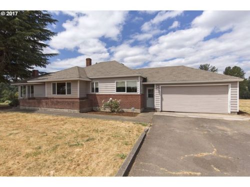 24719 Butteville Rd, Aurora OR  97002-8530 exterior