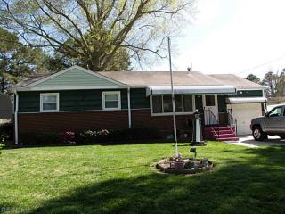 410 Felton Rd, Portsmouth, VA 23701-1003