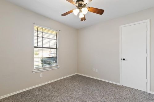 2709 Rdg Rd, Fort Worth TX  76133-7723 exterior