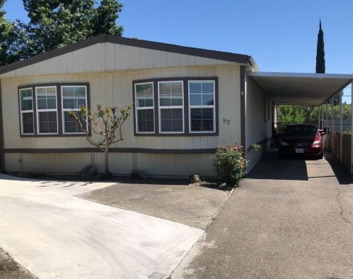92 Del Luz Ct, Vacaville, CA 95687-9438