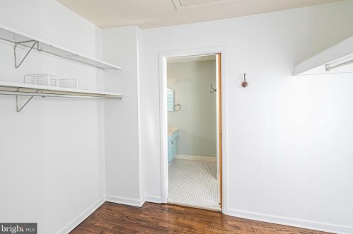 36 Cameron Ct, Princeton NJ  08540-3924 exterior