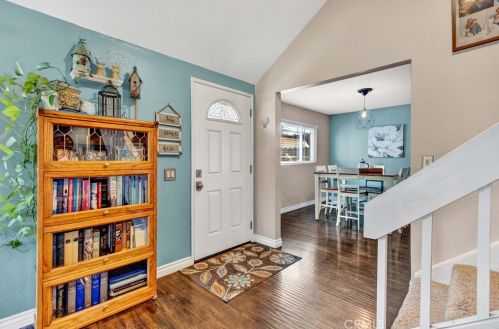 6236 Woodsboro Ave, Anaheim CA  92807-2347 exterior