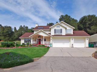 6709 Lomitas Rd, Atascadero, CA 93422-1703