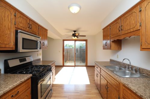 751 Brockwood Rd, Mokena, IL 60451-9722