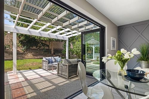 2798 Goldfield Pl, Simi Valley CA  93063-2253 exterior