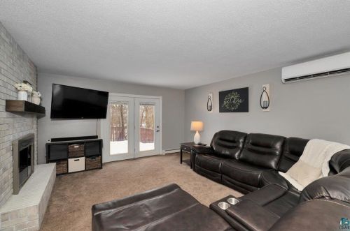 1001 30th St, Scanlon MN  55720-2823 exterior