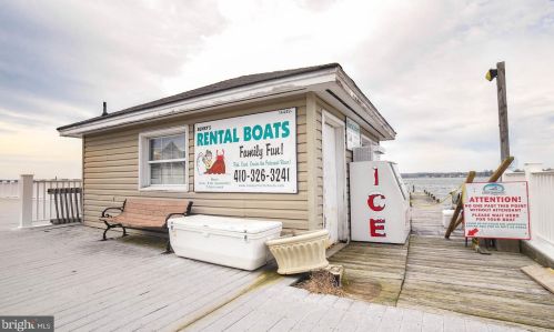 24048 Patuxent Beach Rd, California MD  20619-4405 exterior