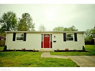 1203 Hale Dr, Hampton, VA 23663-1949