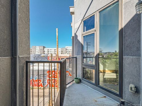 1316 29th St, Denver CO  80205-2240 exterior